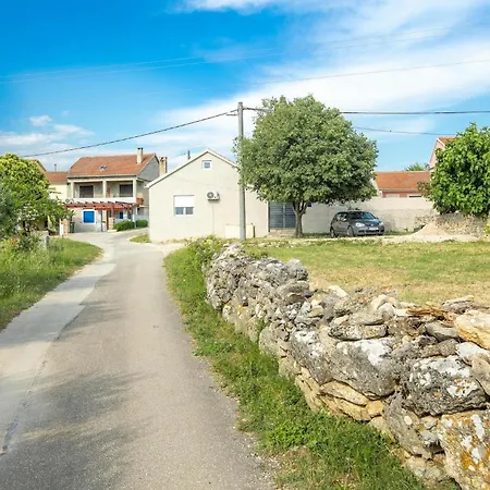 Dom wakacyjny Petra Pridraga Zadar