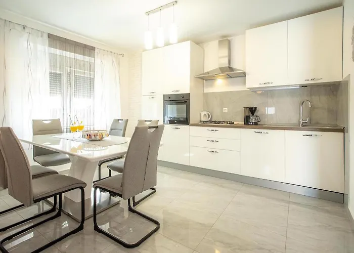 Petra Pridraga Feriehus